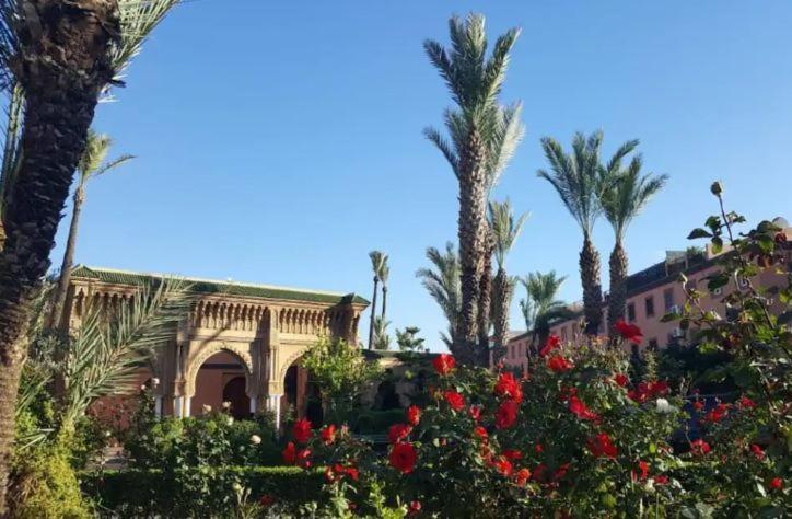 Quarya Assiyahia - Riad Camilia- Maison Entiere Avec Piscine Marrakesh Esterno foto