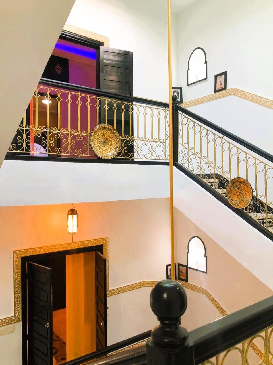 Quarya Assiyahia - Riad Camilia- Maison Entiere Avec Piscine Marrakesh Esterno foto