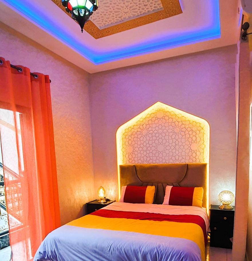 Quarya Assiyahia - Riad Camilia- Maison Entiere Avec Piscine Marrakesh Esterno foto